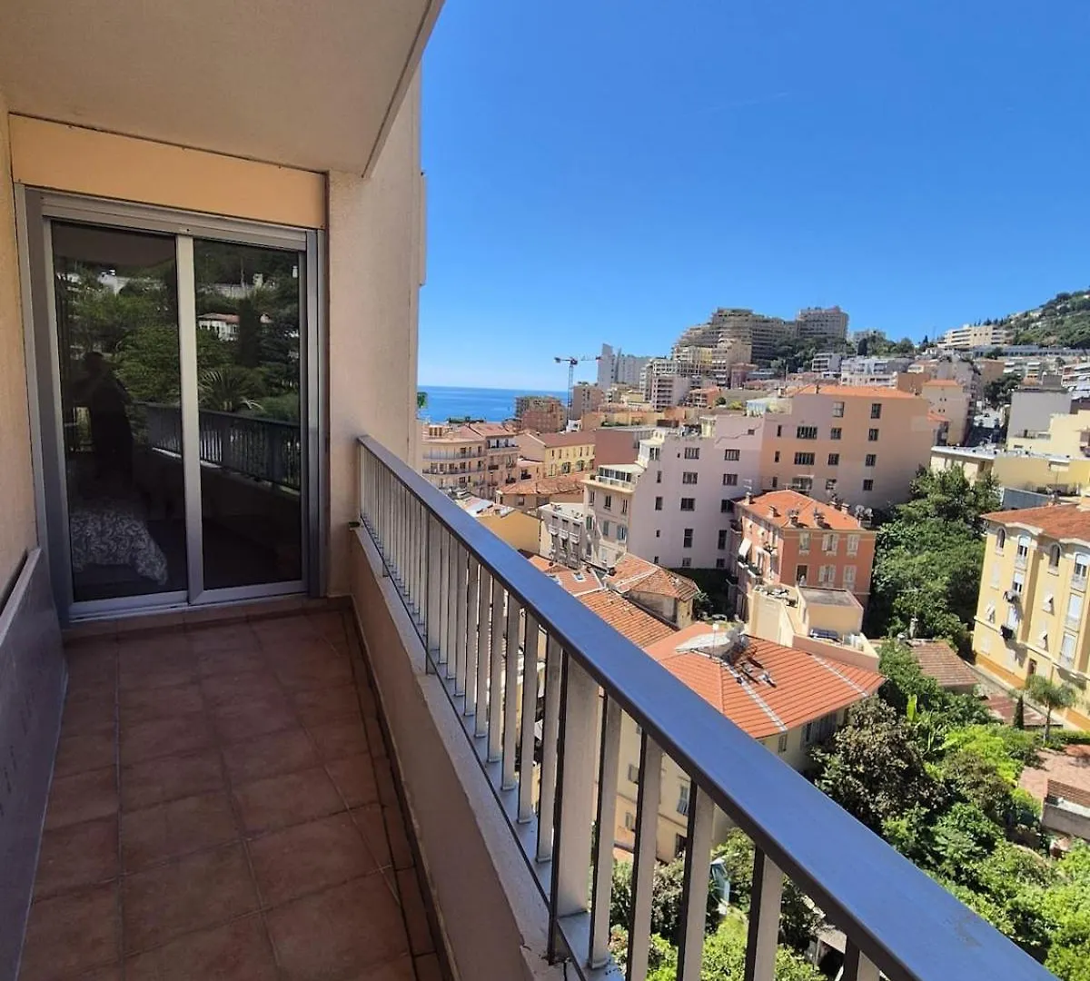 Apartment 6 Minutes From Monaco Train Station Beausoleil