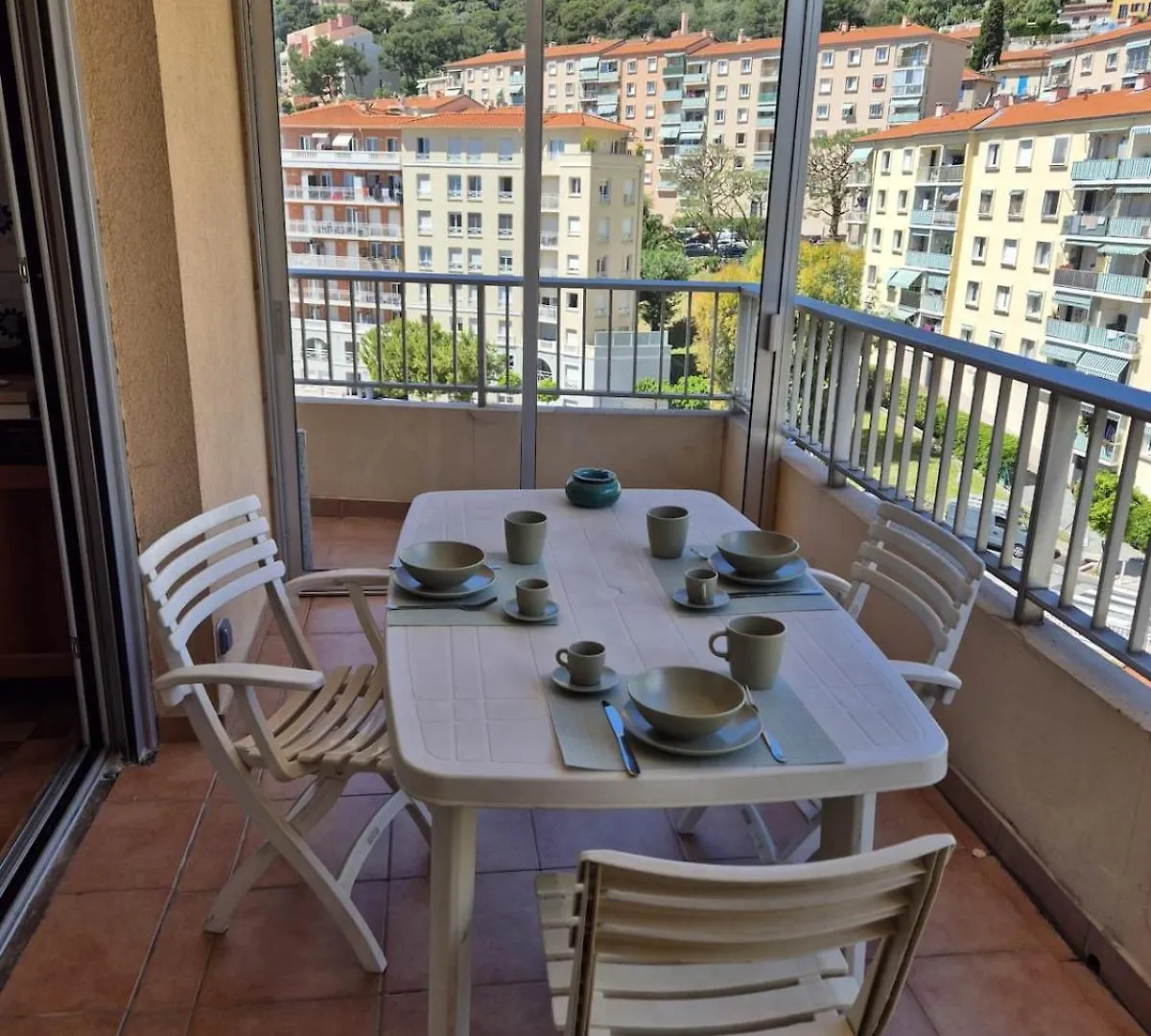Apartment 6 Minutes From Monaco Train Station Beausoleil France